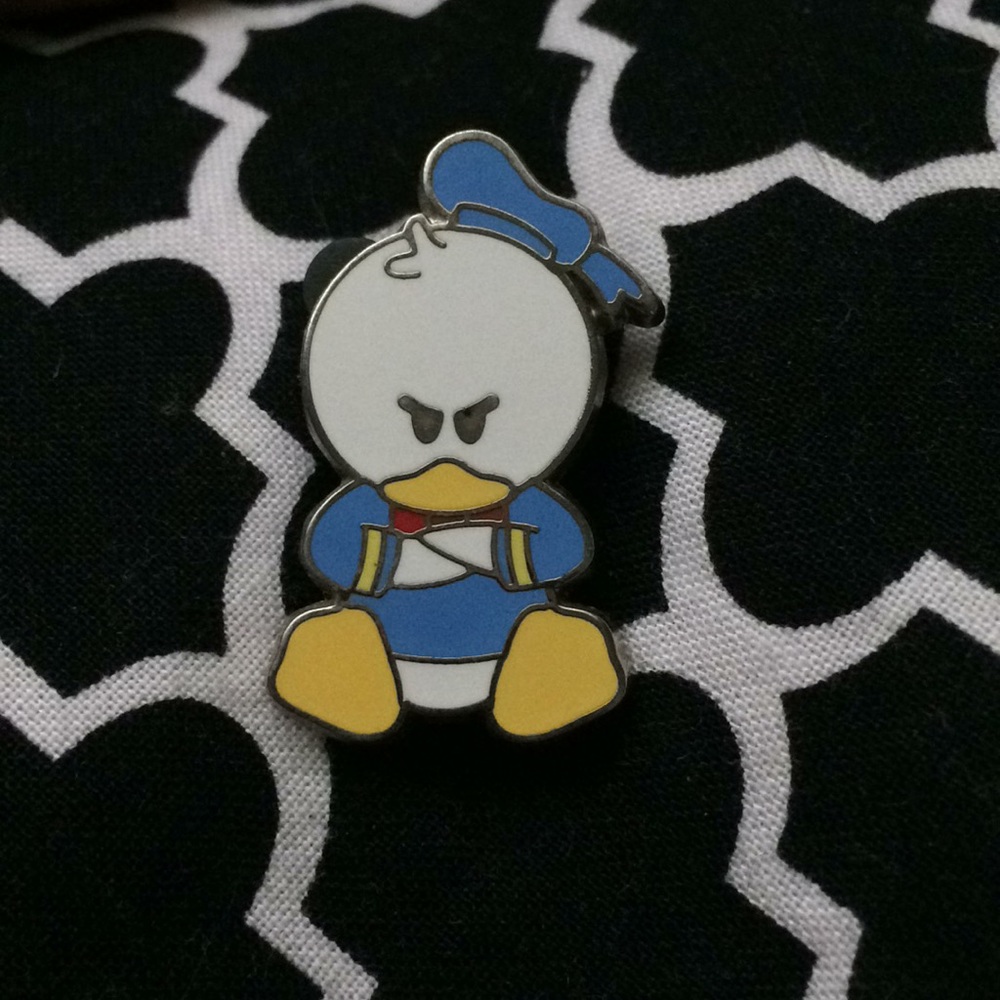 Baby Donald Duck Disney Pin